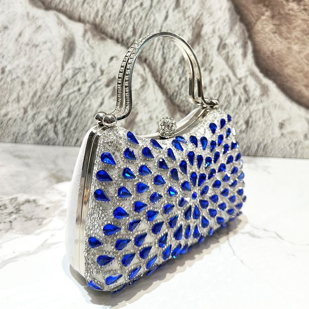 Nouvelle pochette à strass et  - Women Bags For Sale avis et prix