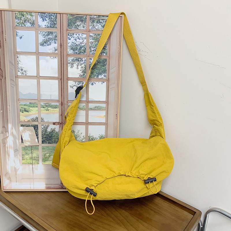 Sac à bandoulière en nylon de  - Women Bags For Sale avis et prix